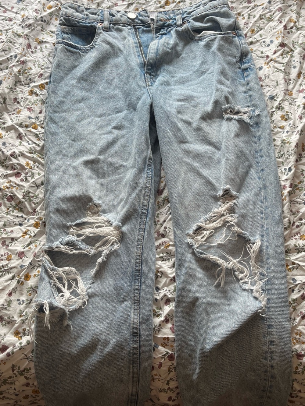 Zara Light Blue Ripped Boyfriend Jeans